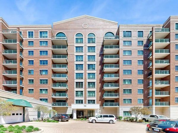 750 Pearson Street , Unit 808, Des Plaines, IL 60016