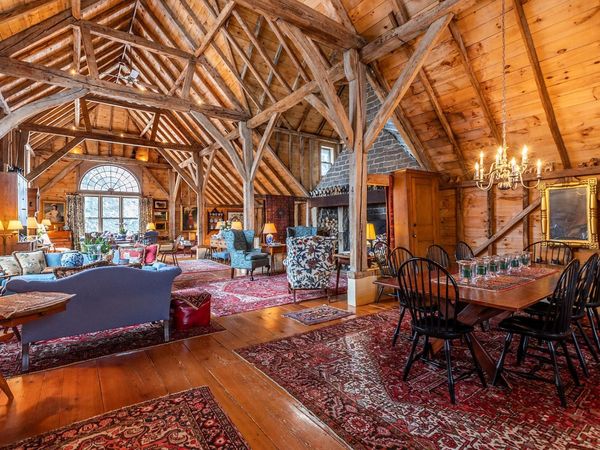 18 The Green, Woodstock, VT 05091
