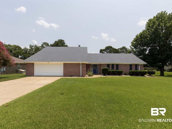 9230 Clubhouse Drive, Foley, AL 36535