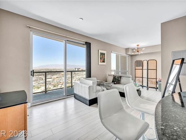 200 W Sahara Avenue, Unit 2709, Las Vegas, NV 89102