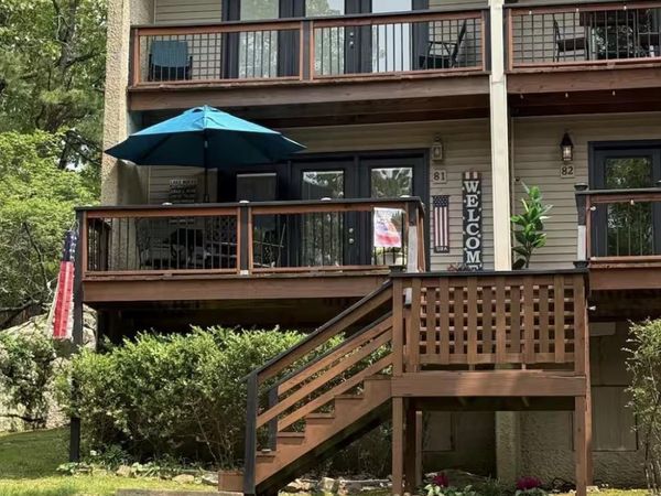 601 Dave Creek Parkway #81, Fairfield Bay, AR 72088