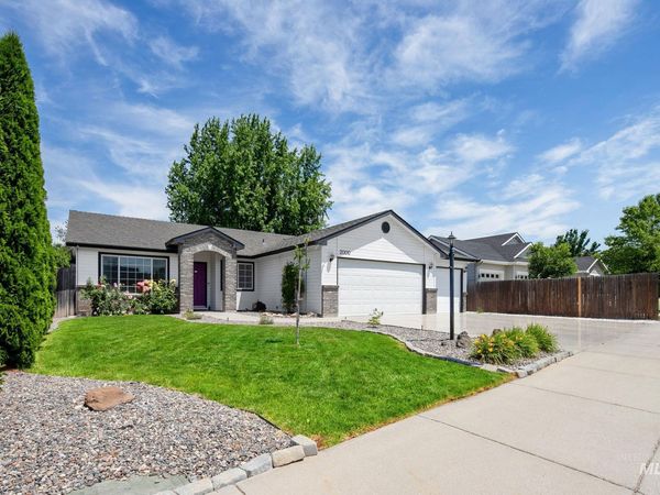 2000 E Kamay Drive, Meridian, ID 83646