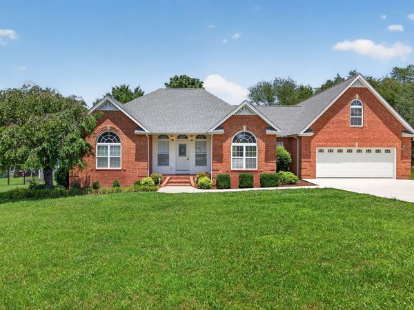 198 Imperial Dr , Sparta, TN 38583