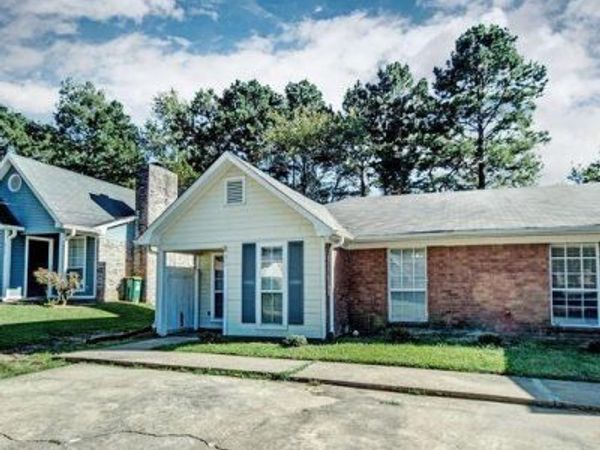 317 Peach Orchard Drive, Ridgeland, MS 39157