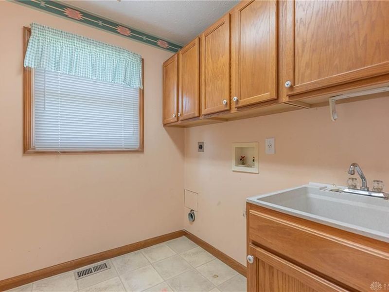 86 Stony Pointe Drive, Springboro, OH 45066 Photo 11