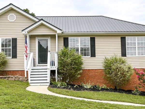 2214 N Fork Drive , Soddy-Daisy, TN 37379