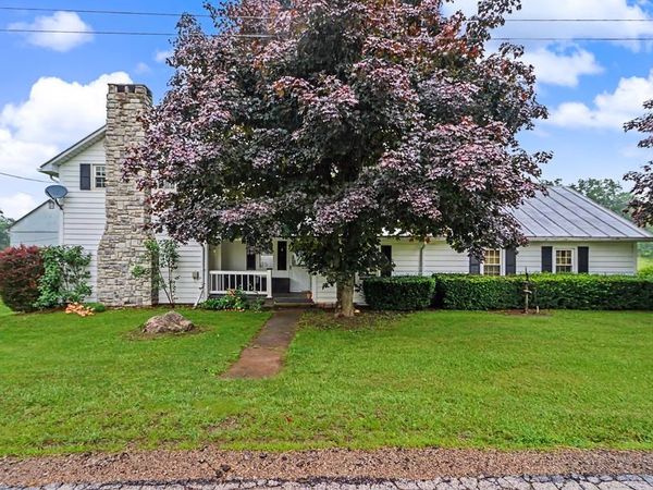 2444 Kings Corners Road East, Mansfield, OH 44904