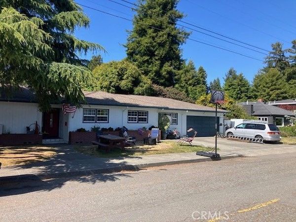 1905 Russ, Eureka, CA 95501