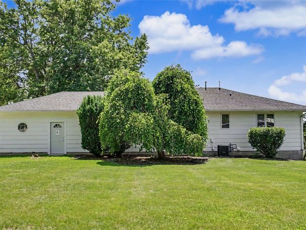 316 E Grace Street, Osceola, IA 50213