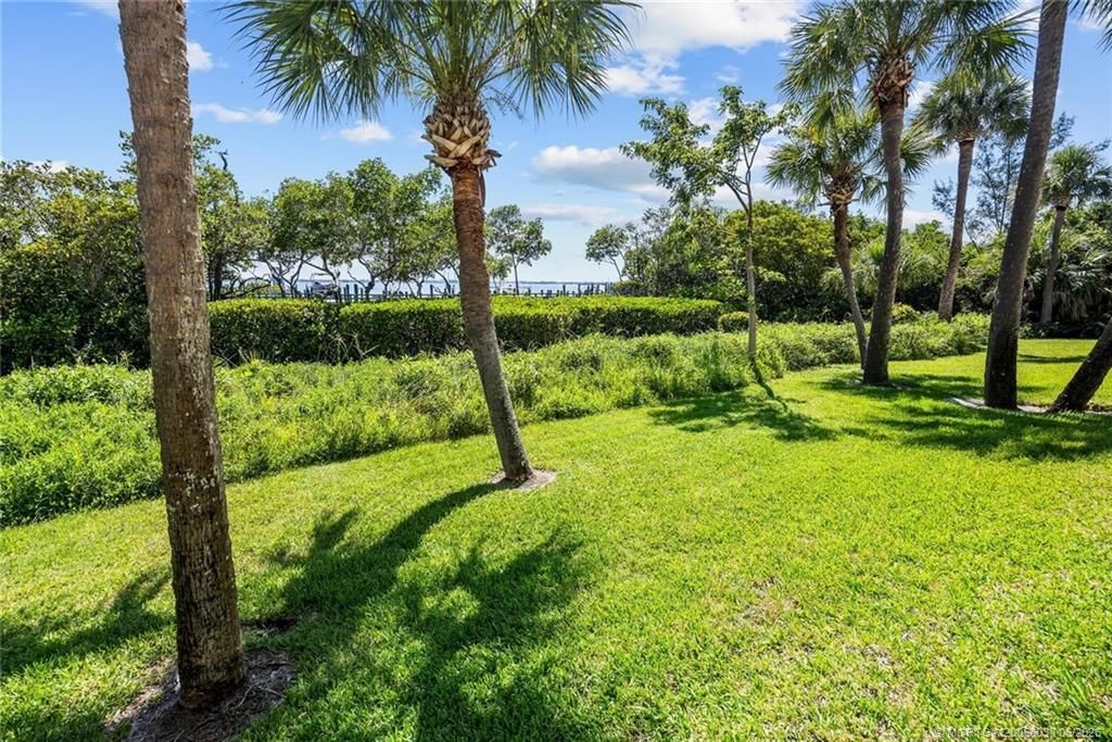 1004 Mariner Bay Boulevard , Fort Pierce, FL 34949 Photo