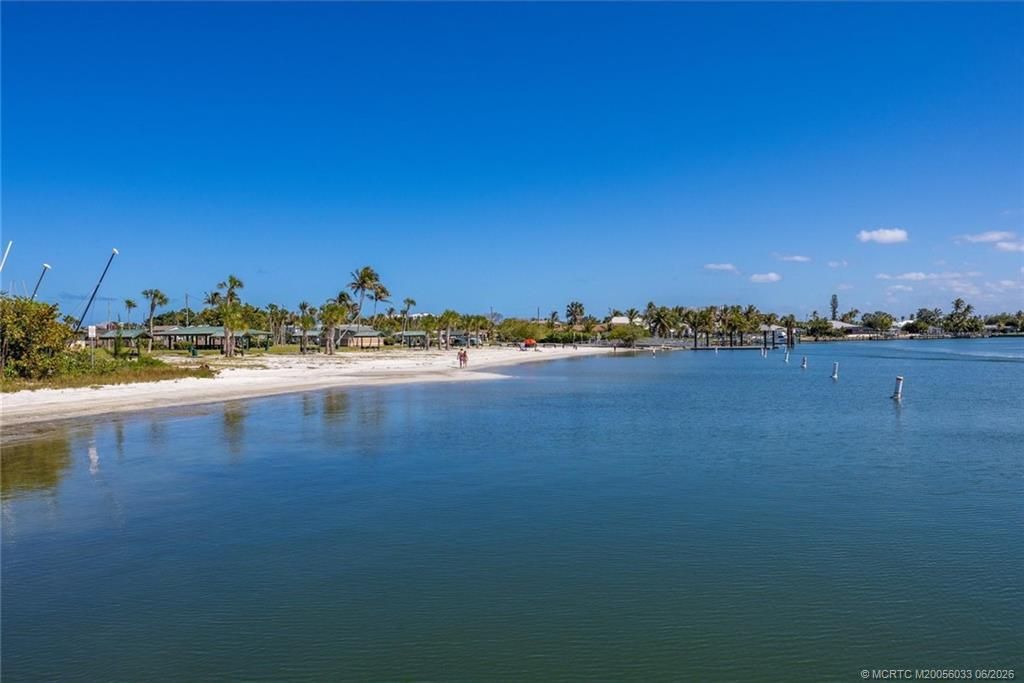 1004 Mariner Bay Boulevard , Fort Pierce, FL 34949 Photo