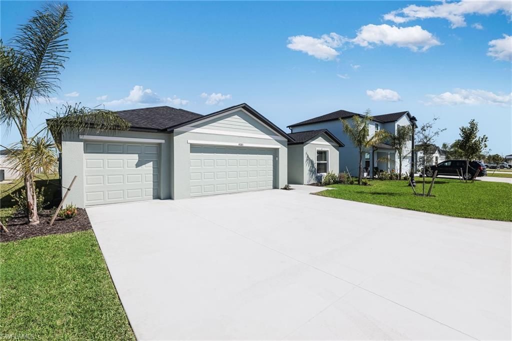 4085 Caracalla Way, North Fort Myers, FL 33917 Photo
