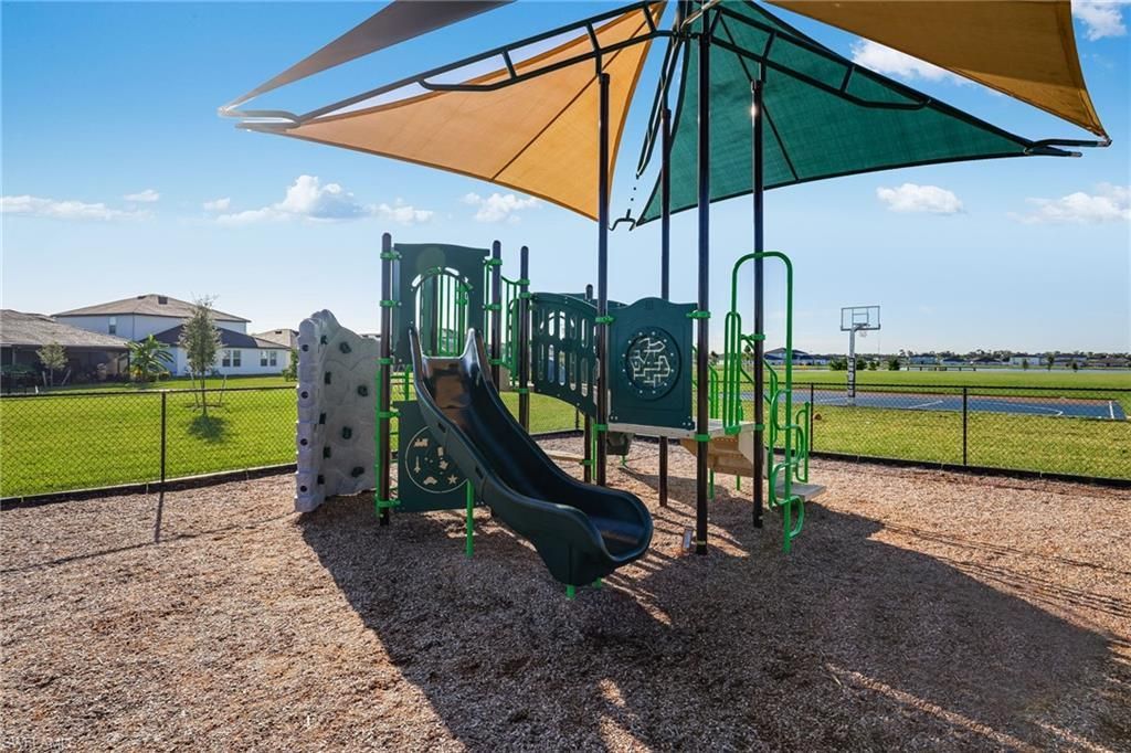 4085 Caracalla Way, North Fort Myers, FL 33917 Photo