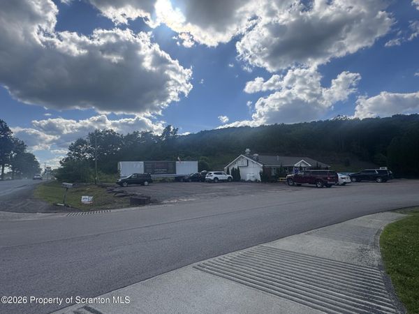 1181 Mount Cobb Road , Mt. Cobb, PA 18436