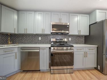242 SPRING VALLEY ROAD, DARBY, PA 19023
