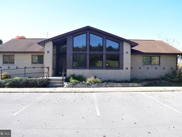 901 BENNER PIKE, STATE COLLEGE, PA 16801