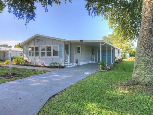 911 Yew Street, Barefoot Bay, FL 32976