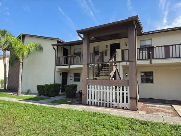 5521 BAY BOULEVARD , Unit 102, PORT RICHEY, FL 34668