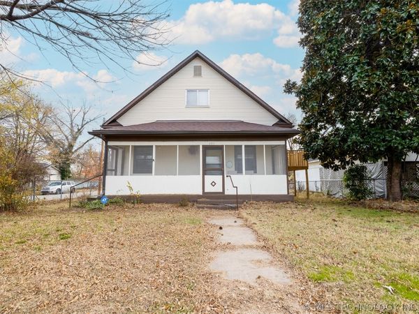 901 S Florida Avenue , Okmulgee, OK 74447
