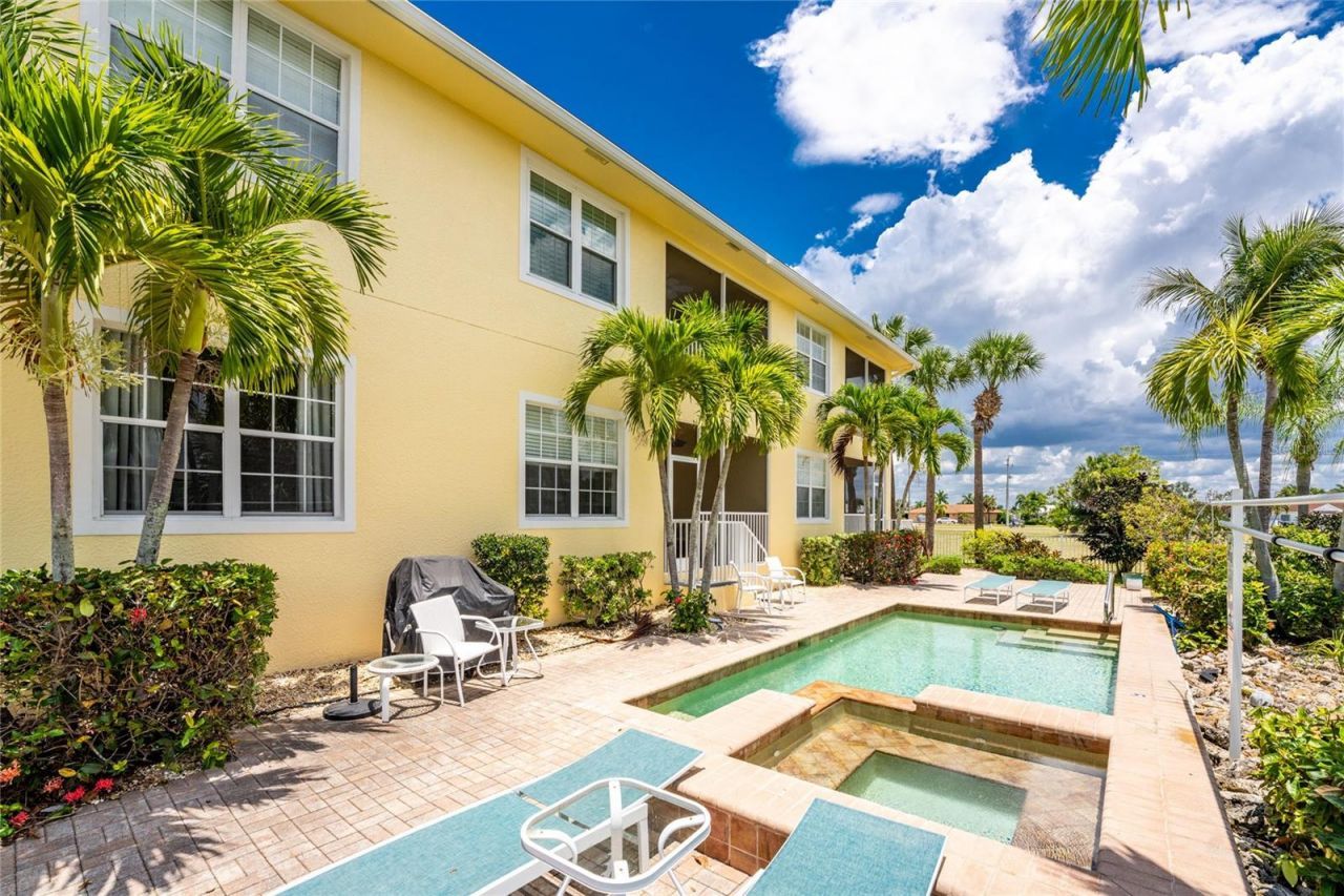 3228 Wood Thrush Drive , Unit 112, Punta Gorda, FL 33950 Photo
