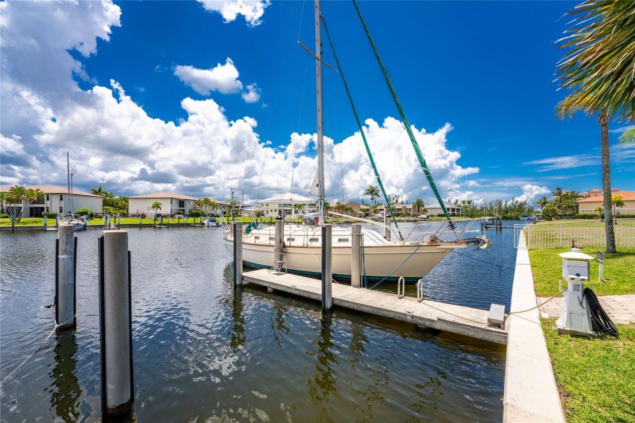 3228 Wood Thrush Drive , Unit 112, Punta Gorda, FL 33950 Photo
