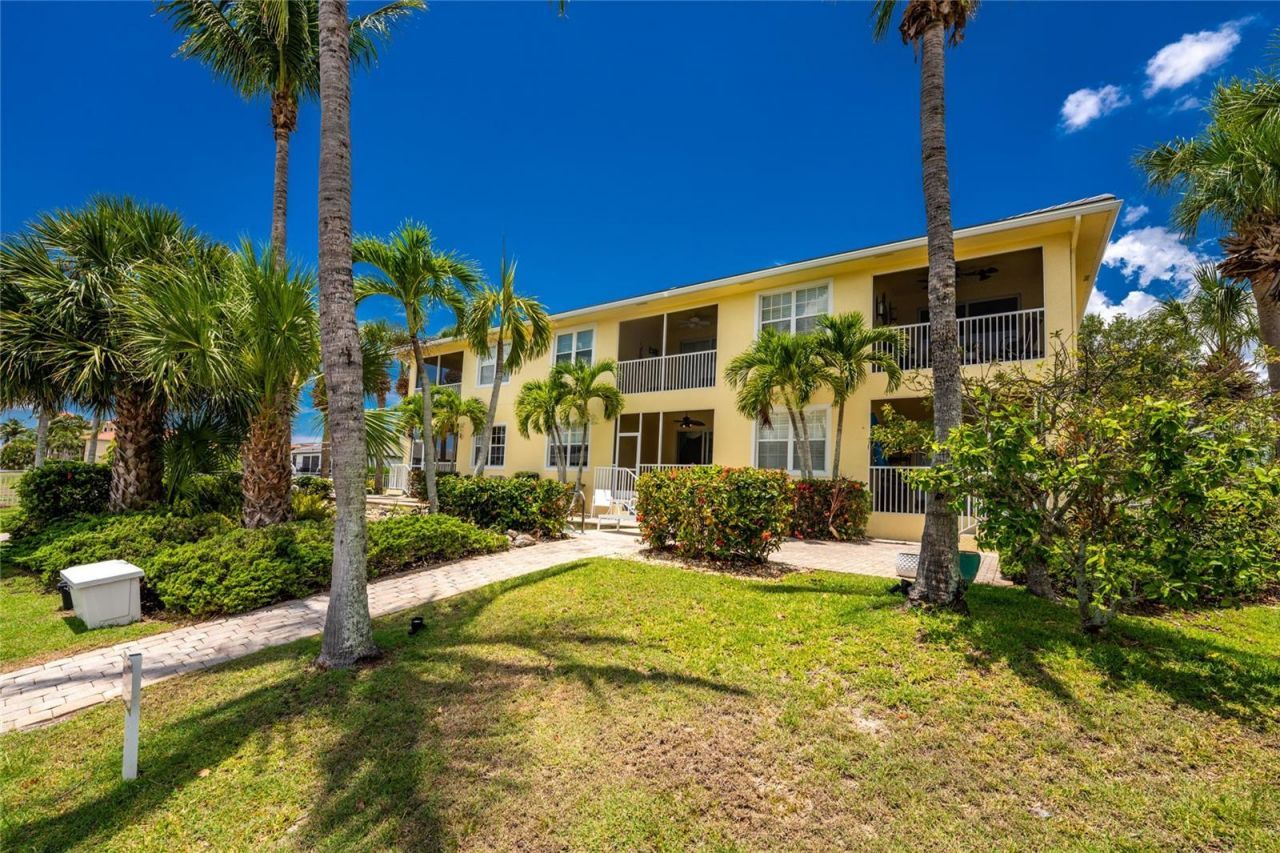 3228 Wood Thrush Drive , Unit 112, Punta Gorda, FL 33950 Photo