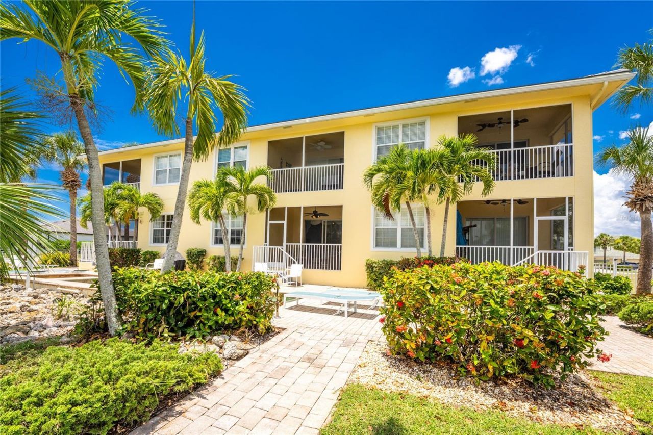 3228 Wood Thrush Drive , Unit 112, Punta Gorda, FL 33950 Photo