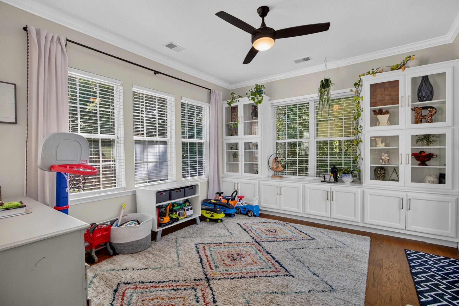 9698 Seminole Way Photo 18