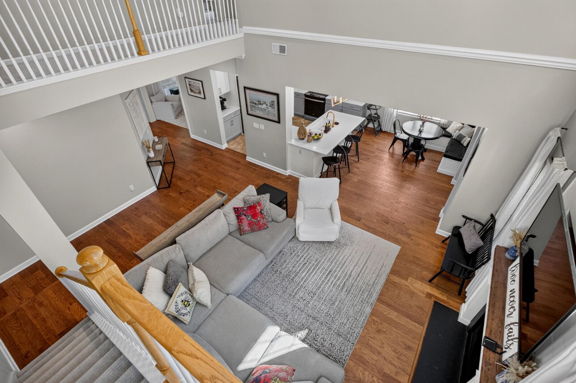 9698 Seminole Way Photo 25