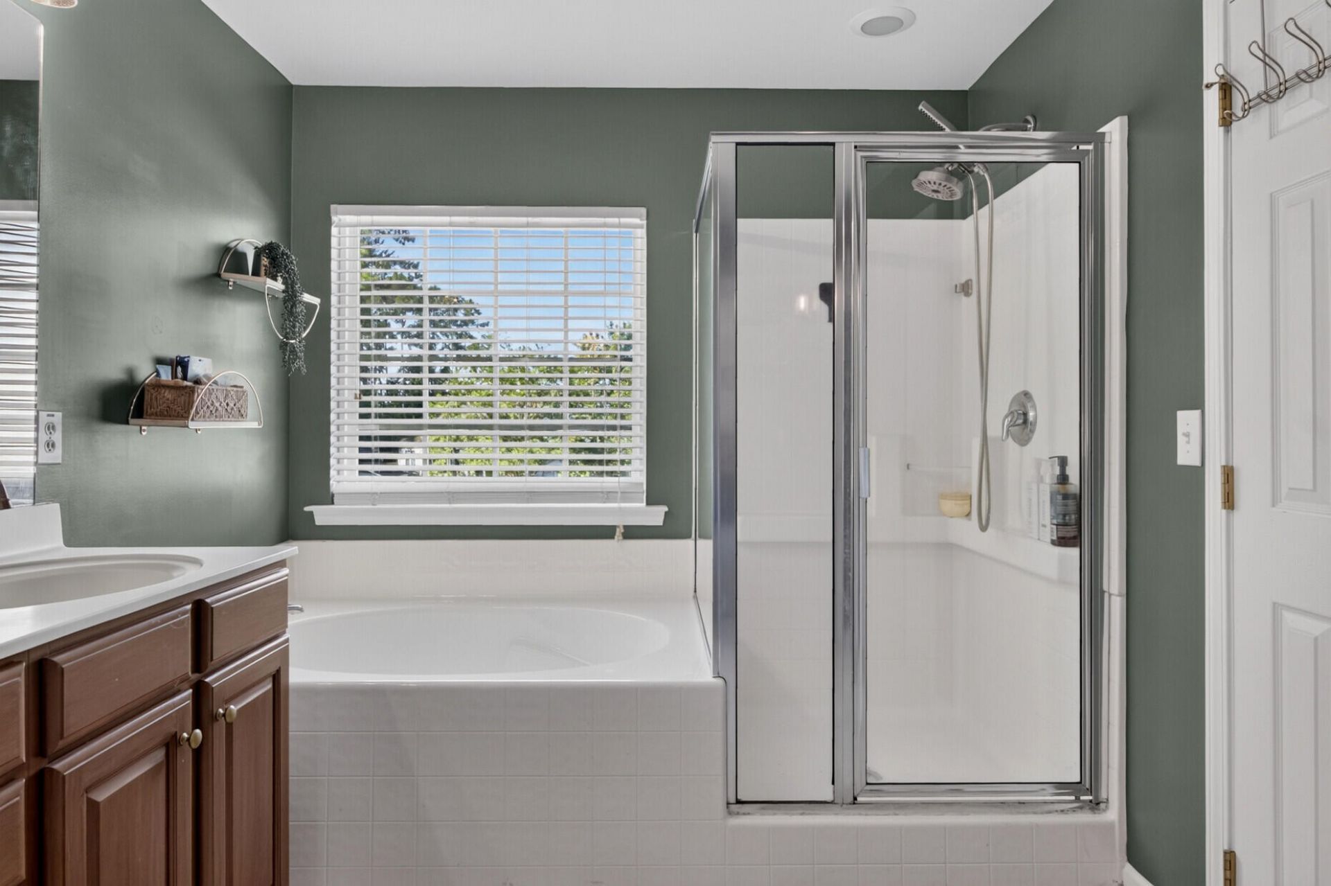 9698 Seminole Way Photo 33