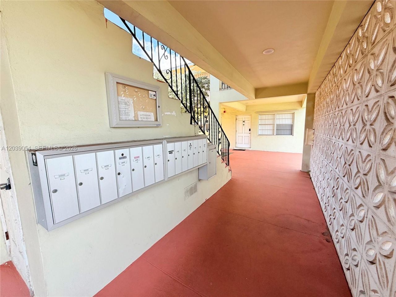 1722 Mayo St, Unit 105, Hollywood, FL 33020 Photo