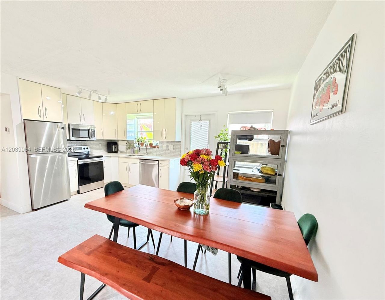 1722 Mayo St, Unit 105, Hollywood, FL 33020 Photo