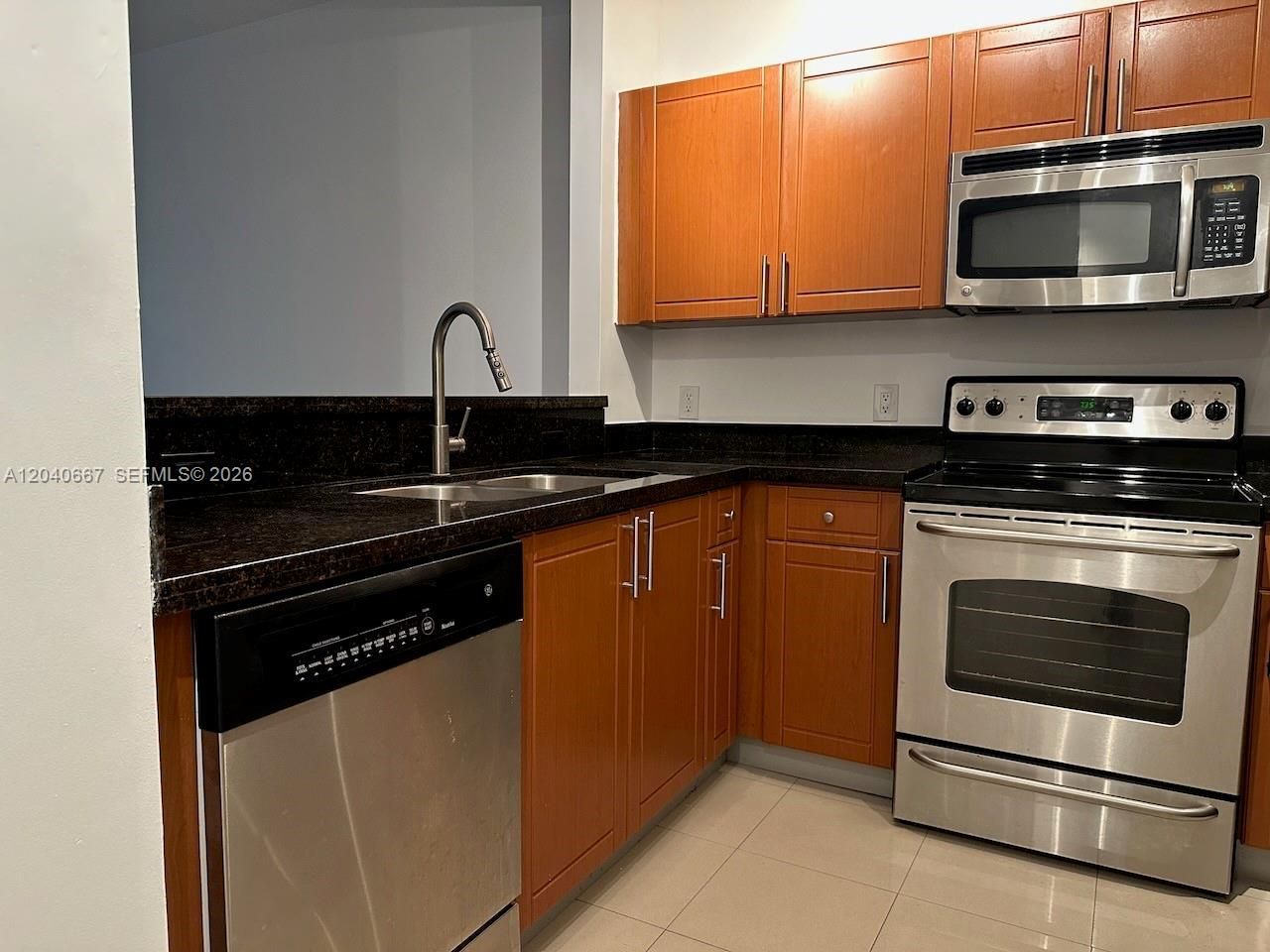 652 NE 63rd St, Unit 102, Miami, FL 33138 Photo