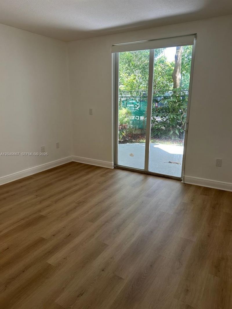 652 NE 63rd St, Unit 102, Miami, FL 33138 Photo