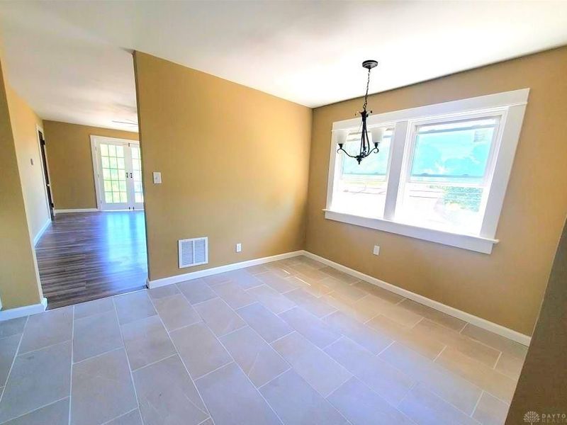 14 Maylan Drive, Dayton, OH 45405 Photo 6