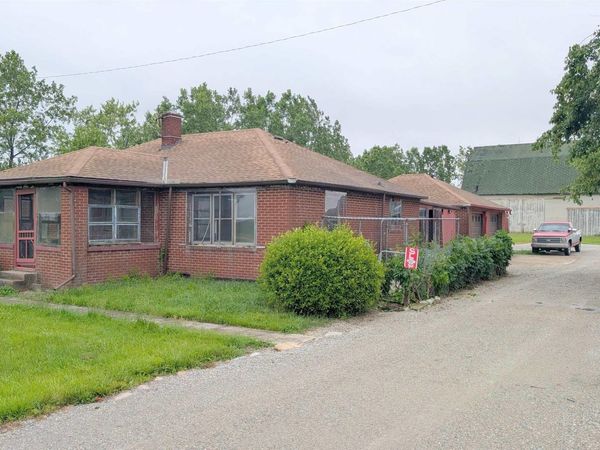 1637 W US 224, Uniondale, IN 46791