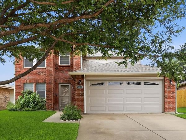 5073 Village Stone Court, Fort Worth, TX 76179