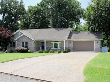 267 Sun Hill Circle, Cadiz, KY 42211