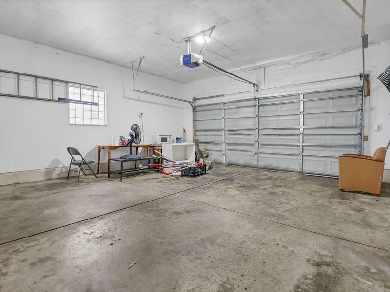 1546 Sandalwood Place, Columbus, OH 43229 Photo 39