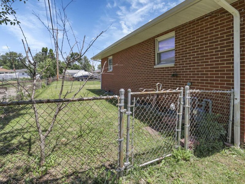 1546 Sandalwood Place, Columbus, OH 43229 Photo 46