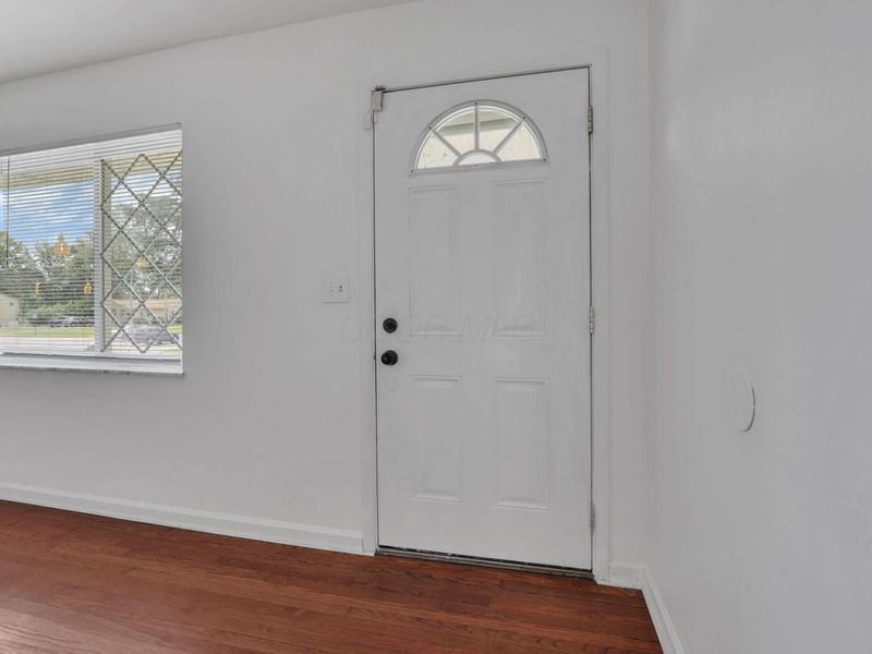 1546 Sandalwood Place, Columbus, OH 43229 Photo 5
