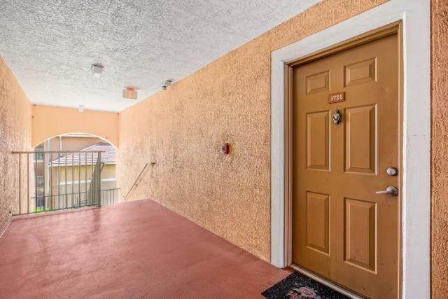 3721 NW Mediterranean Lane, Unit 8-304, Jensen Beach, FL 34957 Photo