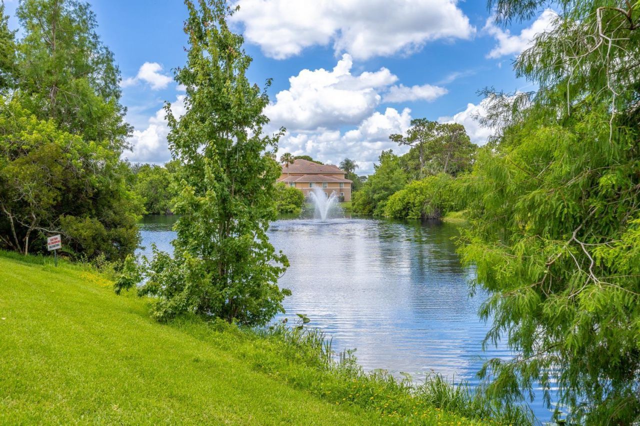 3721 NW Mediterranean Lane, Unit 8-304, Jensen Beach, FL 34957 Photo