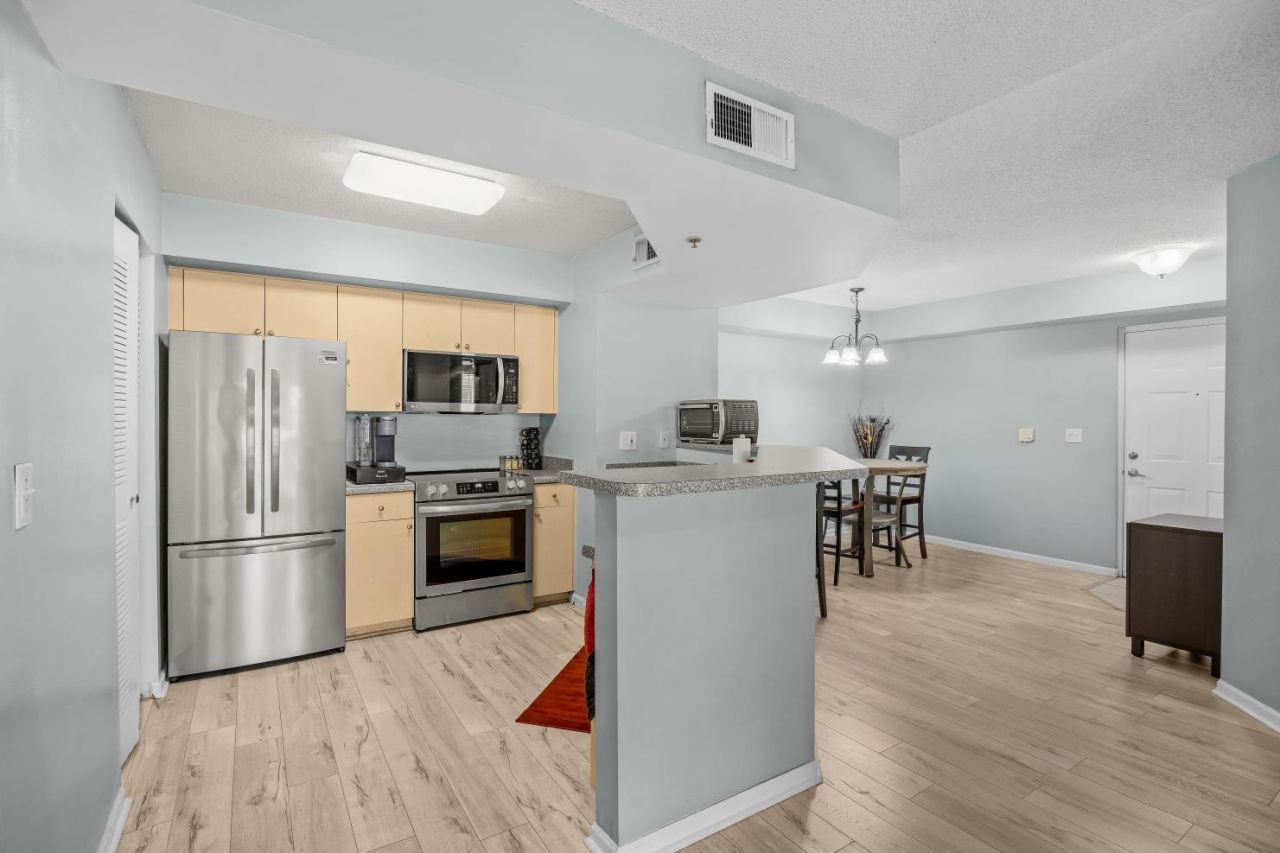 3721 NW Mediterranean Lane, Unit 8-304, Jensen Beach, FL 34957 Photo