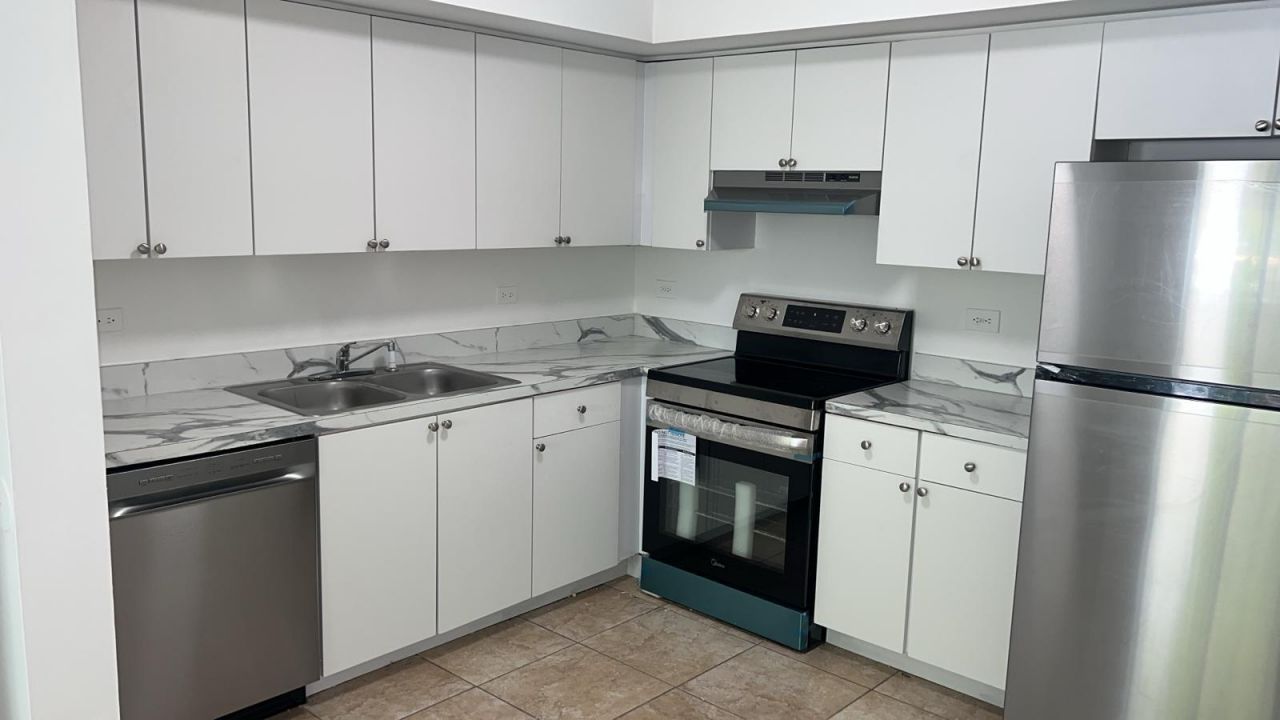 3650 N 56th Avenue, Unit 504, Hollywood, FL 33021 Photo
