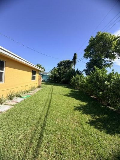 19720 NW 12th Court, Miami, FL 33169 Photo
