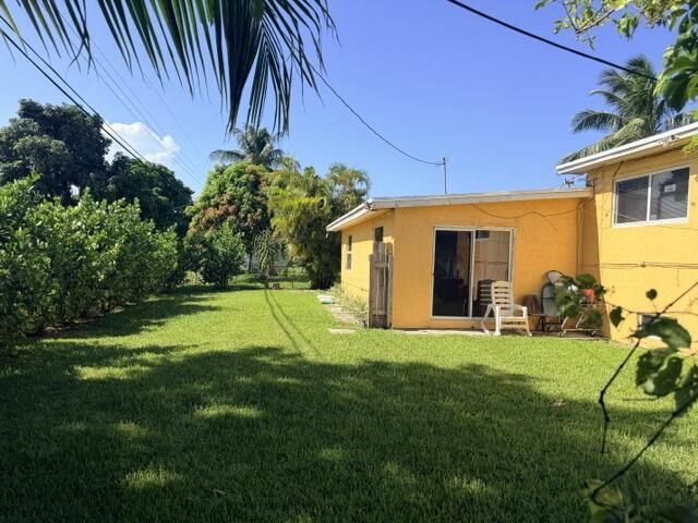 19720 NW 12th Court, Miami, FL 33169 Photo