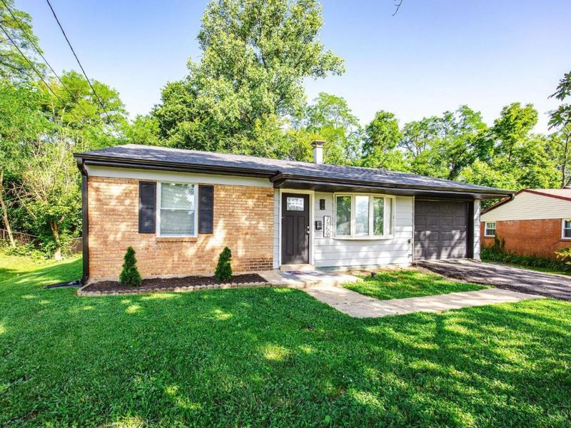 7359 Estate Court, Springfield Township, OH 45224 Photo 1