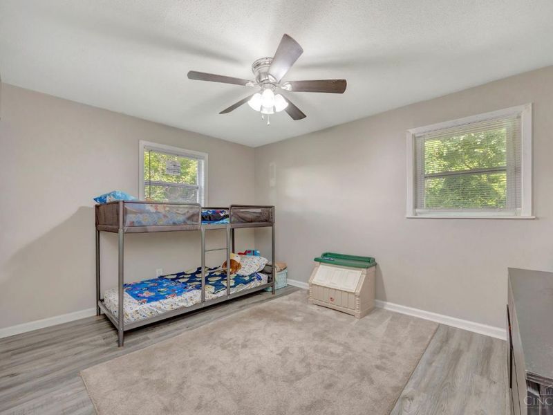 7359 Estate Court, Springfield Township, OH 45224 Photo 16