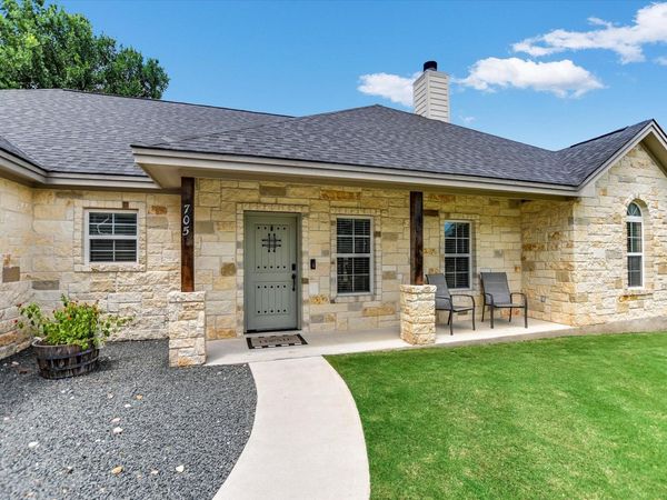 705 Woodland Park DR , Marble Falls, TX 78654